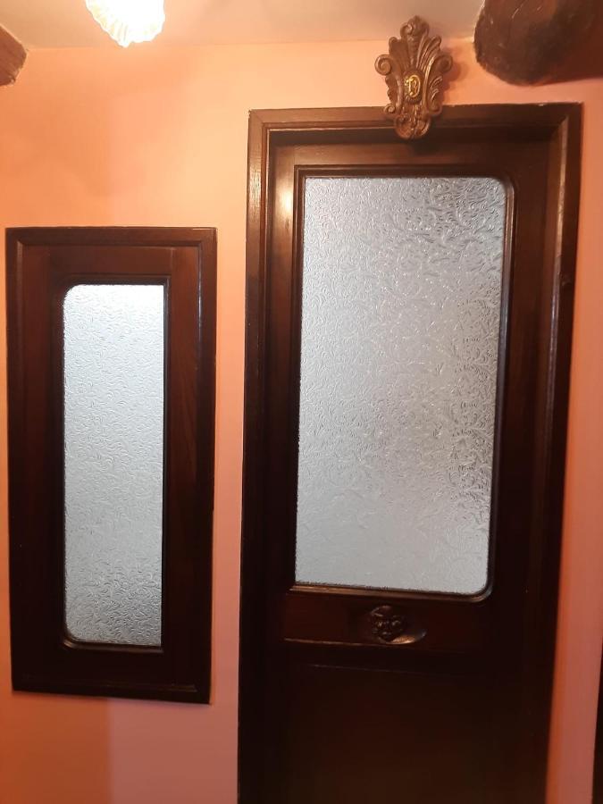 Les Jeux Sont Faits Apartment Napoli Bagian luar foto